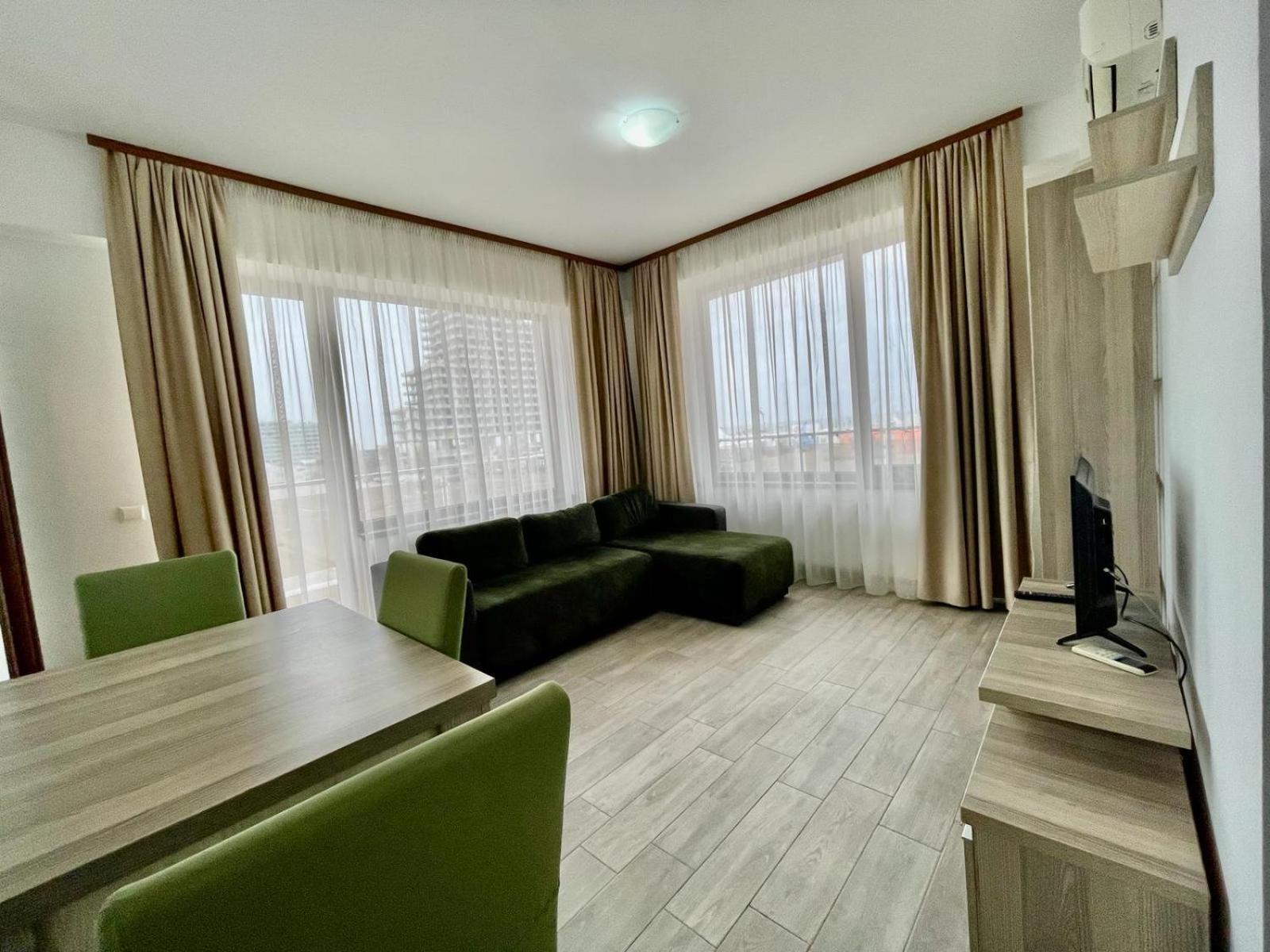 Catalina Summerland Apartaments Mamaia Nord Exterior foto